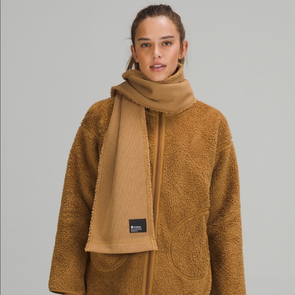 Lululemon Customizable Snap Scarf Skinny *Fleece NWT Bold Beige - Picture 12 of 13